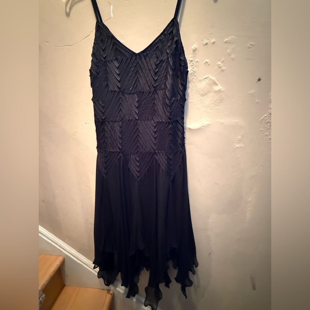 Elegant Black Sleeveless Dress